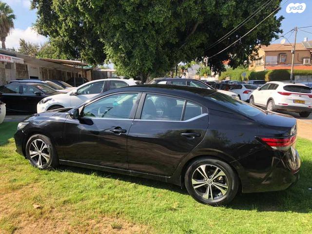 ניסאן סנטרה