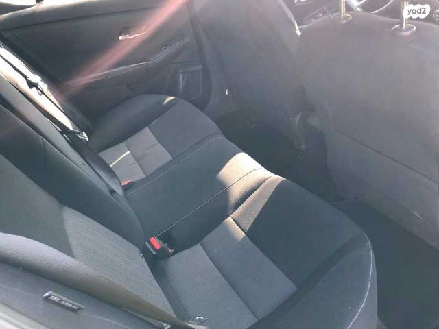 ניסאן סנטרה