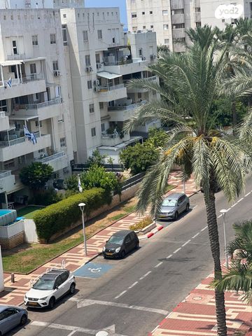 דירה, השקד, נהריה