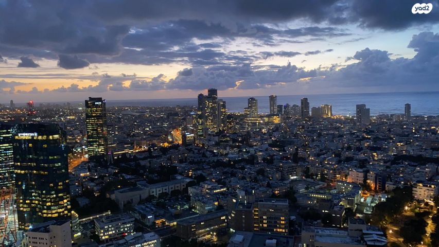 גג/ פנטהאוז, גרציאני יצחק, גני שרונה, קרית הממשלה, תל אביב יפו