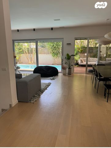 בית פרטי/ קוטג', הרצליה