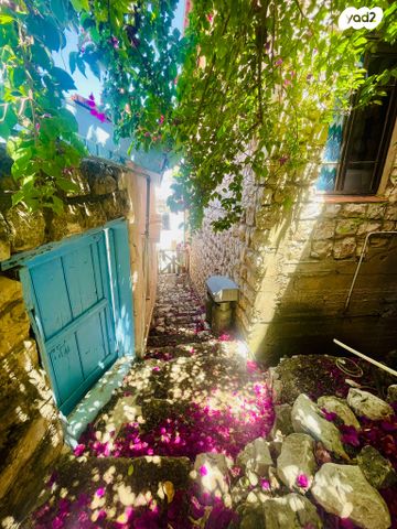 בית פרטי/ קוטג', ראש פינה