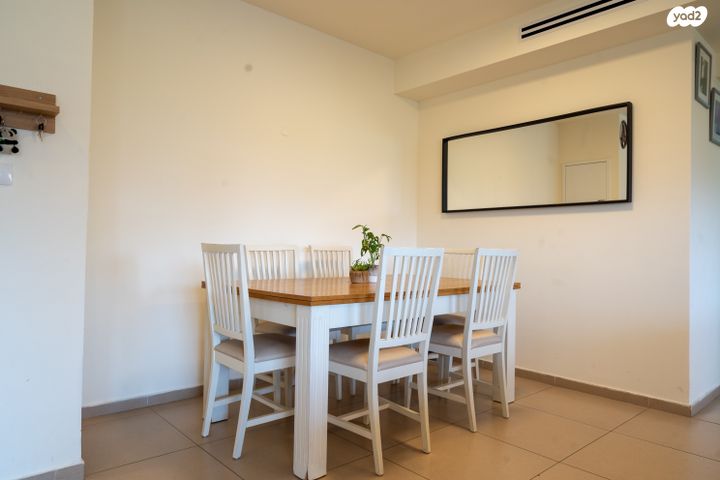 דירה, רובין 1, אבני חן, חריש