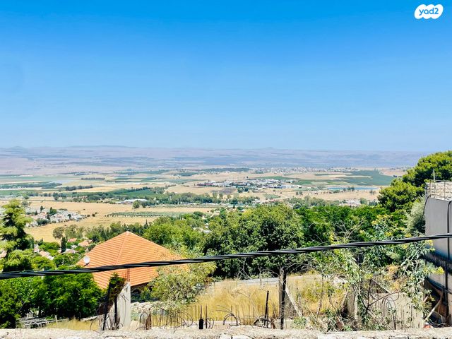 בית פרטי/ קוטג', ראש פינה