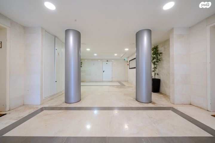 דירה, רובין 1, אבני חן, חריש