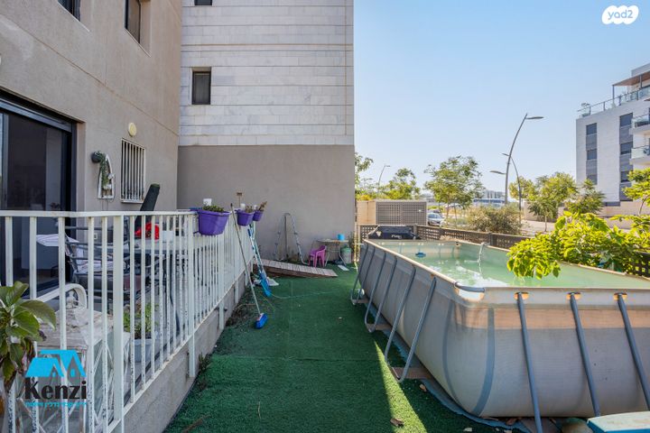 דירת גן, פסגות אפק, ראש העין