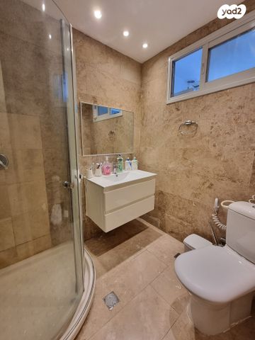 גג/ פנטהאוז, שמואל תמיר כצנלסון, פסגת זאב, ירושלים