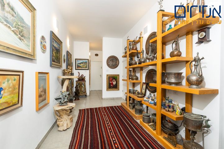 דירה, עמנואל זיסמן, חומת שמואל, הר חומה, ירושלים