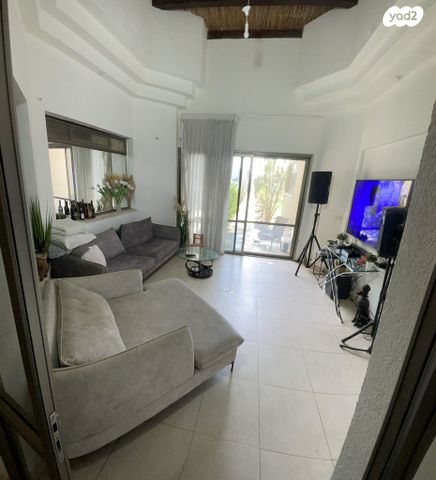 משק חקלאי/ נחלה, ערוגות, ניצני עוז, ניצני עוז