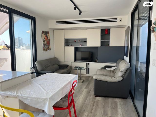 דירה, רש"י, לב תל אביב, לב העיר צפון, תל אביב יפו