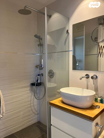 דירה, רש"י, לב תל אביב, לב העיר צפון, תל אביב יפו