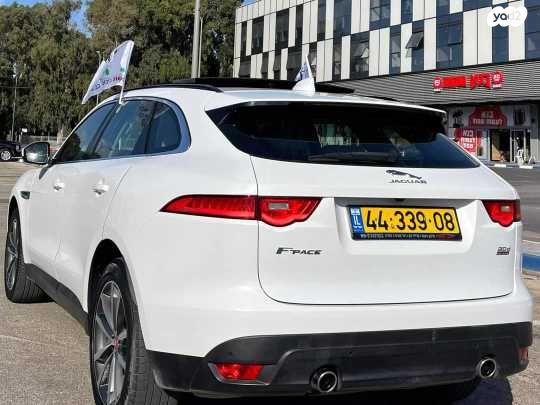 יגואר F-Pace