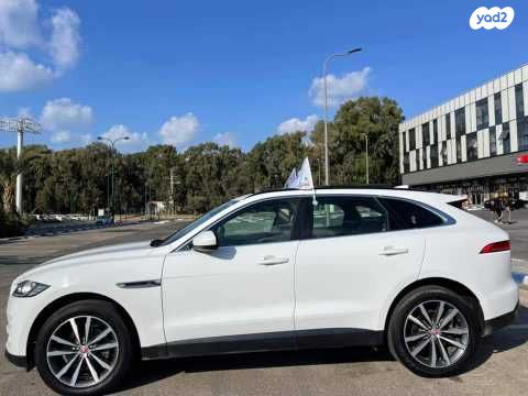 יגואר F-Pace