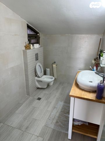 גג/ פנטהאוז, נהריה