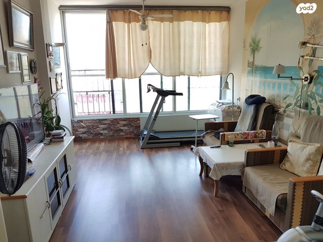 דירה, ראש פינה, נאות שושנים, חולון