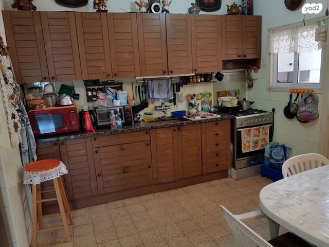 דירה, ראש פינה, נאות שושנים, חולון