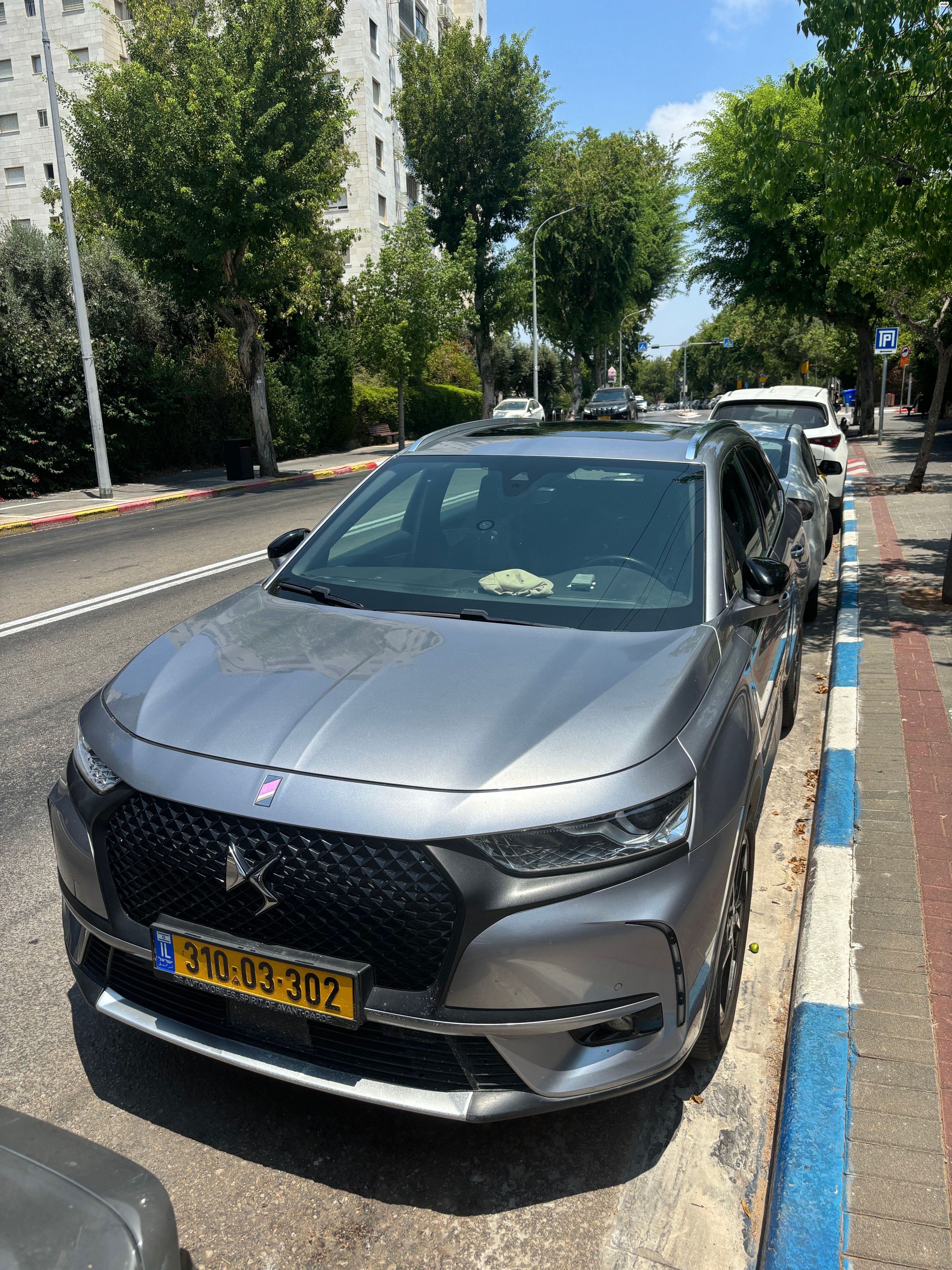 מודעת רכב די.אס 7