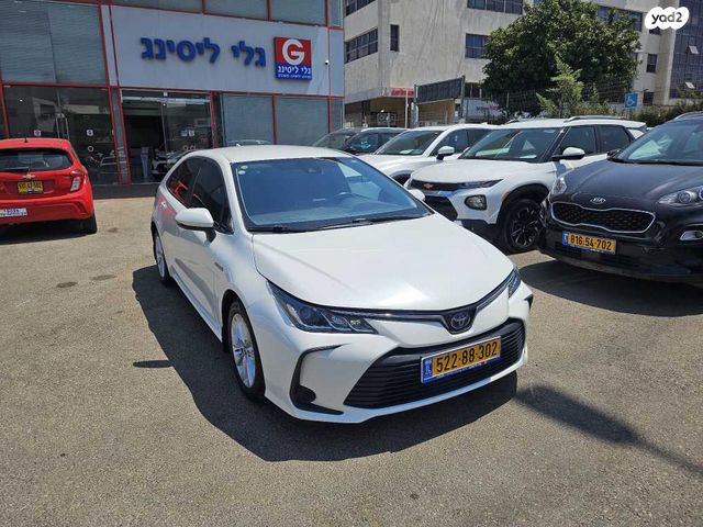 מודעת רכב טויוטה קורולה