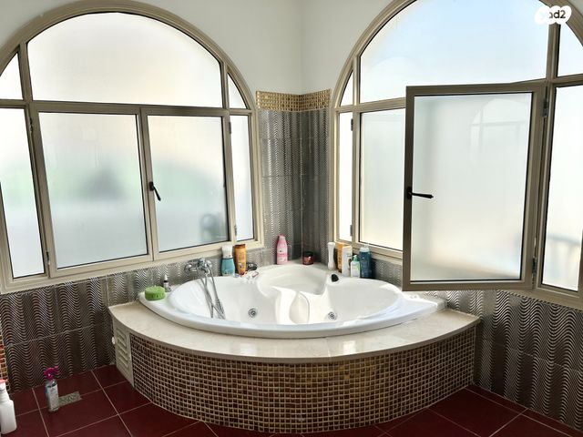 בית פרטי/ קוטג', הדרור, חבר