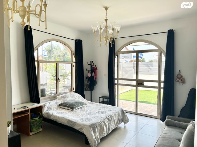 בית פרטי/ קוטג', הדרור, חבר