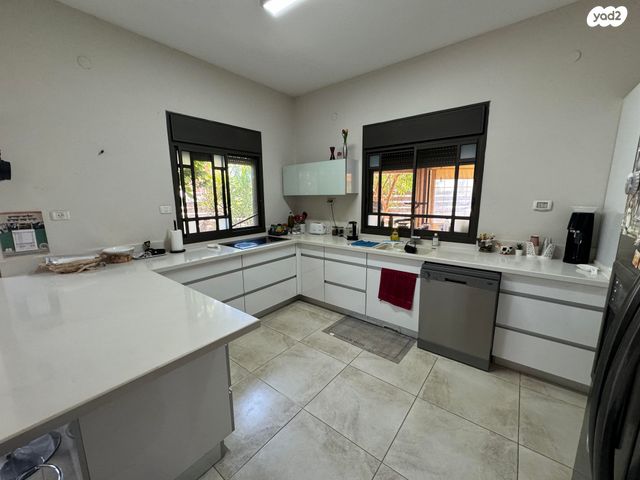 בית פרטי/ קוטג', מגלן, כפר ברוך