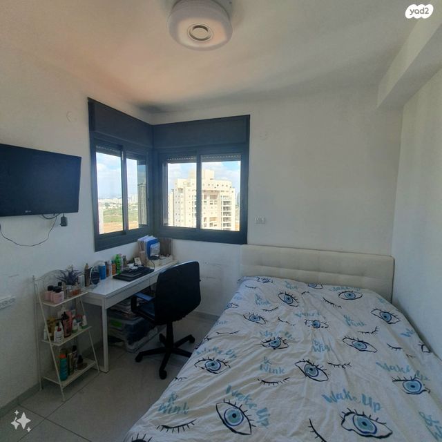 גג/ פנטהאוז, הדובדבן, קרית אונו