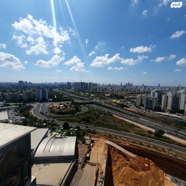 גג/ פנטהאוז, הדובדבן, קרית אונו