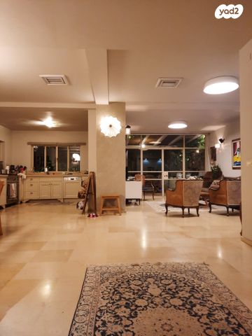 בית פרטי/ קוטג', נווה מגן, רמת השרון