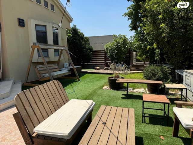 בית פרטי/ קוטג', מגלן, כפר ברוך