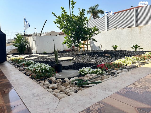 בית פרטי/ קוטג', הדרור, חבר