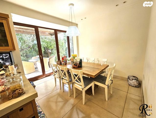 בית פרטי/ קוטג', סביון