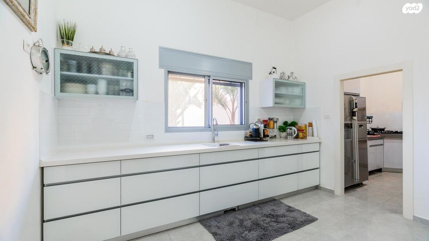 דו משפחתי, אופקים