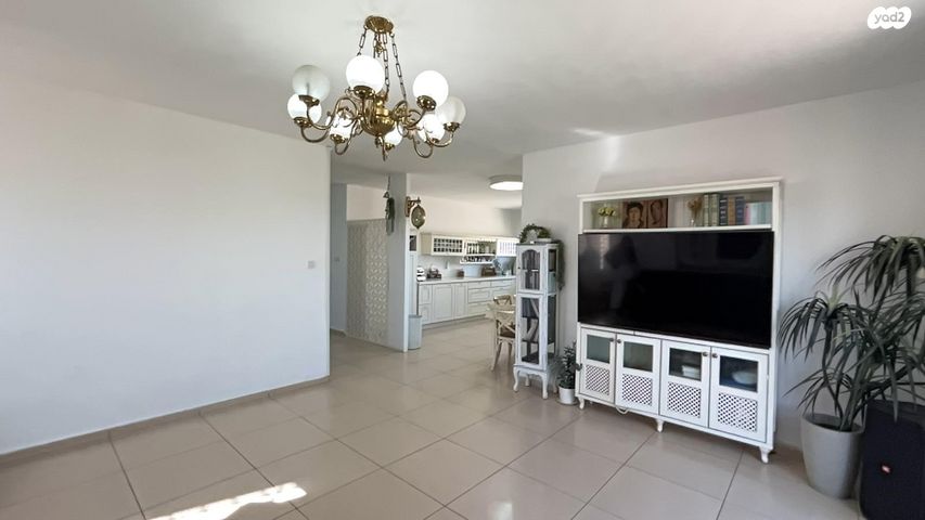 גג/ פנטהאוז, אליהו קורן, חומת שמואל, הר חומה, ירושלים