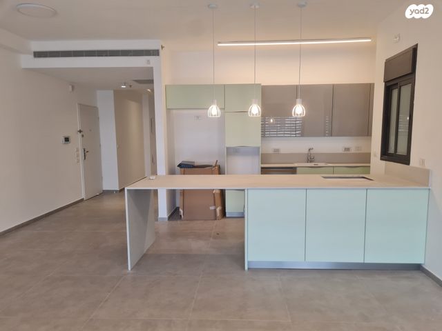 דירה, הרב אוורבוך, הדר, רמת השרון