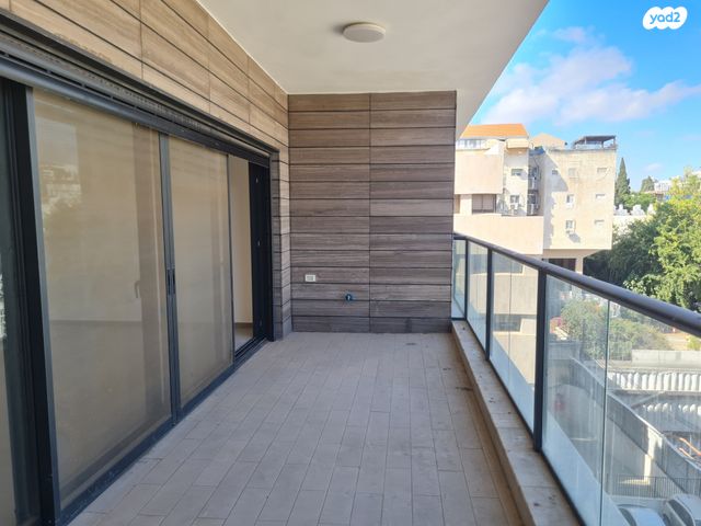 דירה, הרב אוורבוך, הדר, רמת השרון