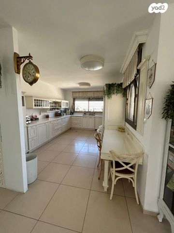 גג/ פנטהאוז, אליהו קורן, חומת שמואל, הר חומה, ירושלים