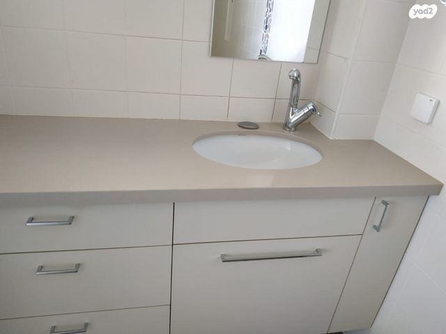 דירה, חיים לנדאו 7, מרום נווה, רמת יצחק, רמת גן