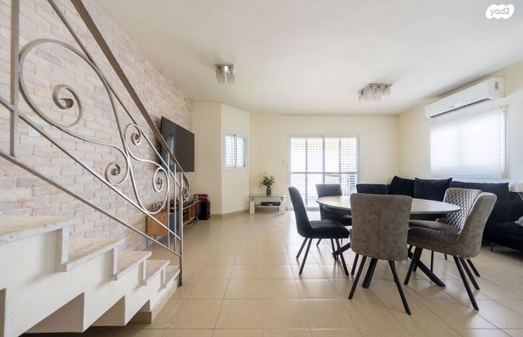 דופלקס, יהושע שטמפפר 60, עין גנים, פתח תקווה