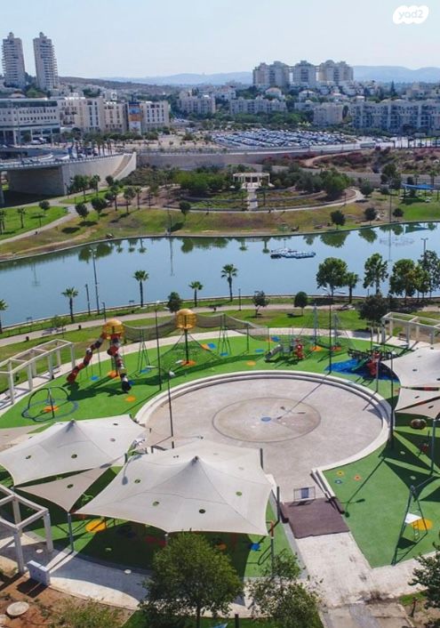 משרדים, מוריה, מודיעין מכבים רעות