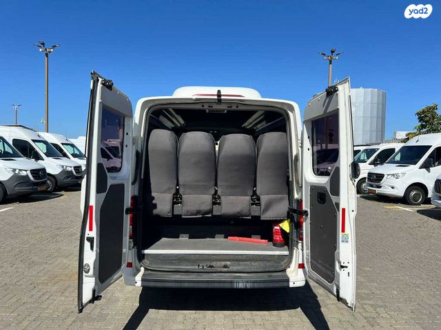 מיניבוסים ורכבי הסעות