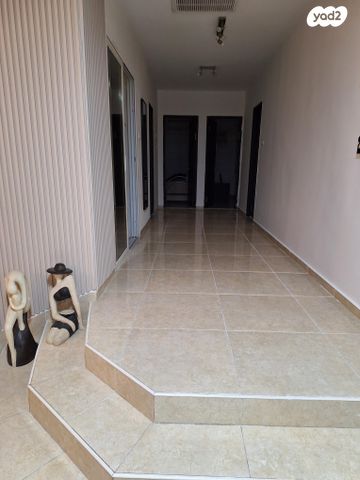 בית פרטי/ קוטג', משעול חומה ומגדל 17, נאות יצחק רבין, שדרות