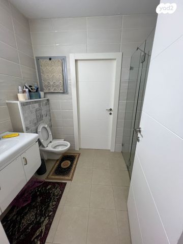 גג/ פנטהאוז, פיקוס, אופקים