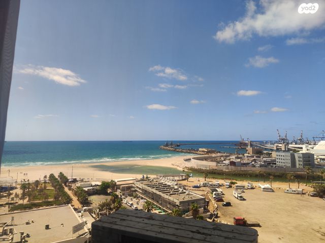 דירה, הטיילת 5, רובע א', אשדוד