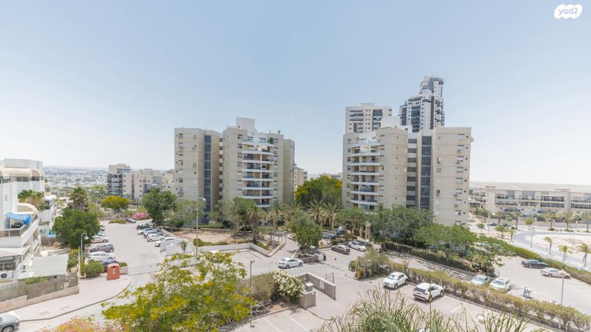 נווה זאב, נאות אילן