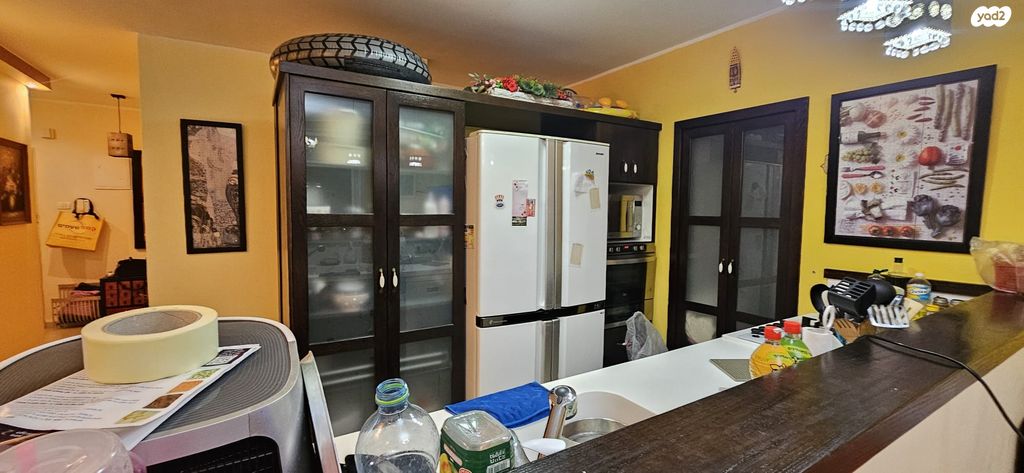 דירה, רמות יצחק, נשר