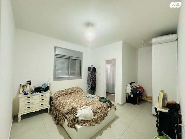 דירת גן, אריאל שרון, נווה שרון / שער העיר, נתיבות