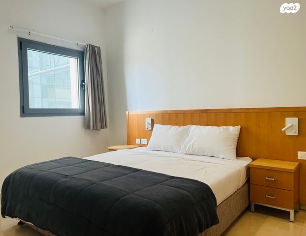 סאבלט, השונית 10, מרינה, הרצליה