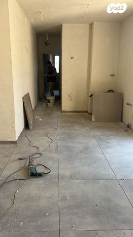 דירה, שיבת ציון 52, העיר התחתית, ואדי סאליב, חיפה