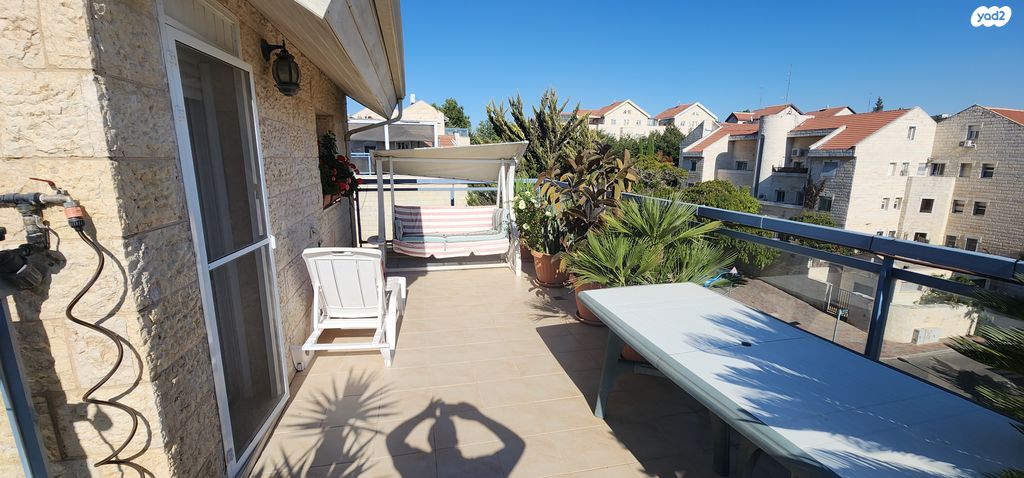 דופלקס, צור הדסה