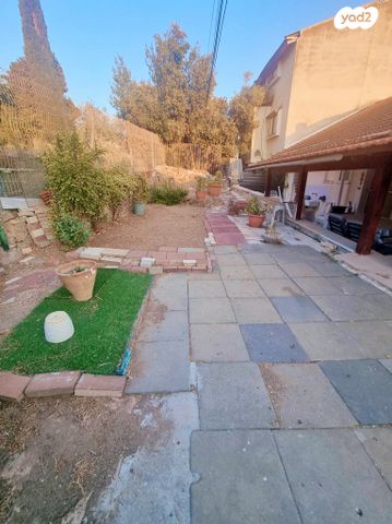 דו משפחתי, מגדל אור, מגדל העמק